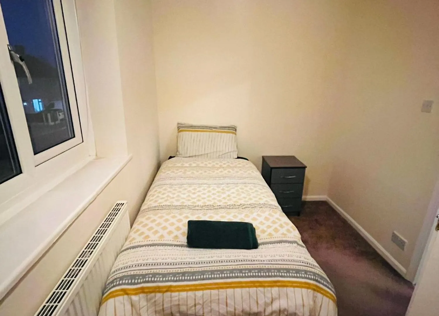 Single Room Near Clifton Campus Share Kitchen & Bathroom Nottingham Homestay